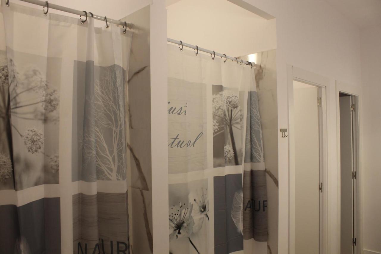 M Pods Malaga Hotel Bagian luar foto